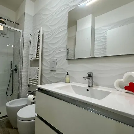 Iris Apartment